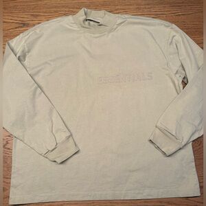 Essentials Long Sleeve Tee